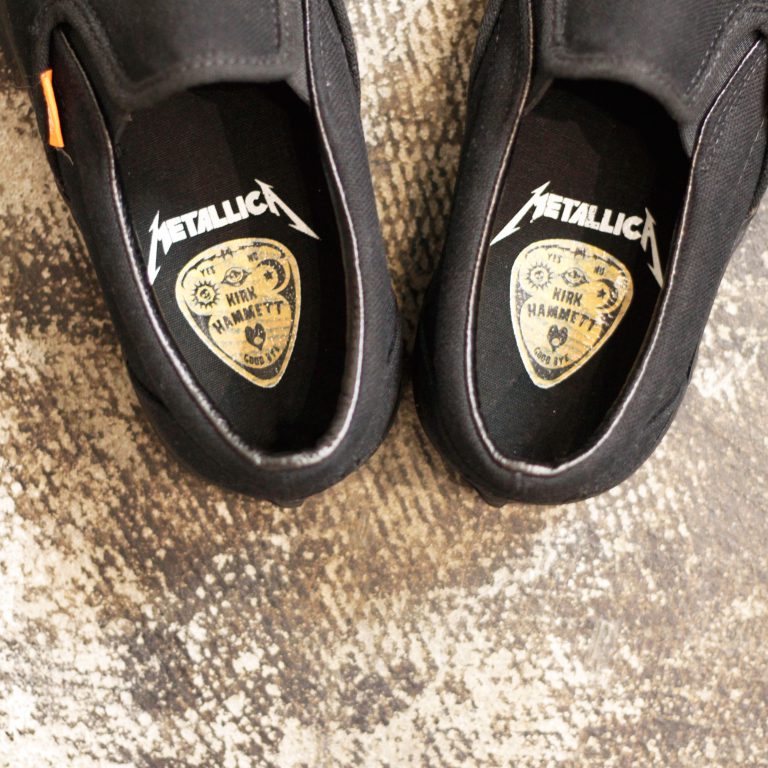 VANS × METALLICA  Classic Slip-On METALLICA Kirk Hammett
