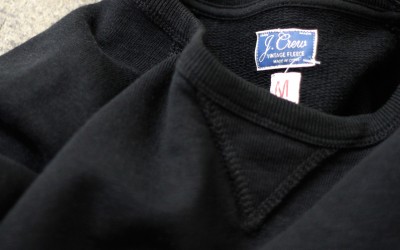 J.CREW Front-V Raglan Sleeve Sweat