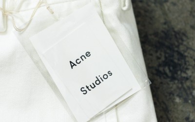 ACNE STUDIOS White Denim Shorts