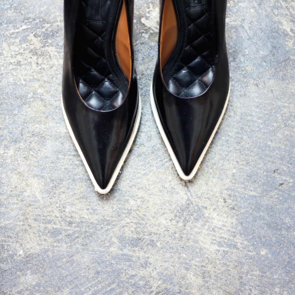 CÉLINE Leather Stiletto Heel Pumps