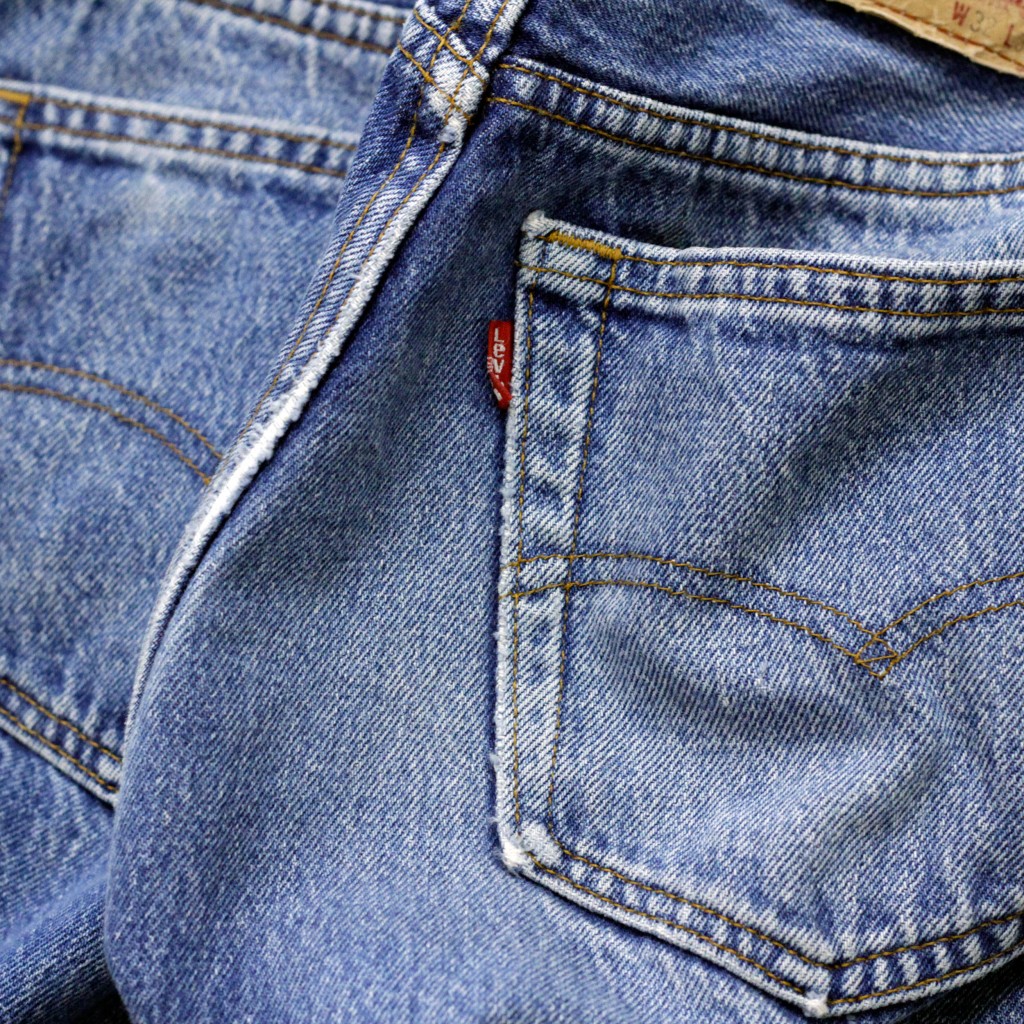 Levi’s Vintage 501 80′s Blue Denim Made in U.S.A