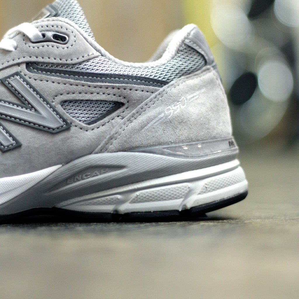 NEW BALANCE W990 V4 "Width-B"