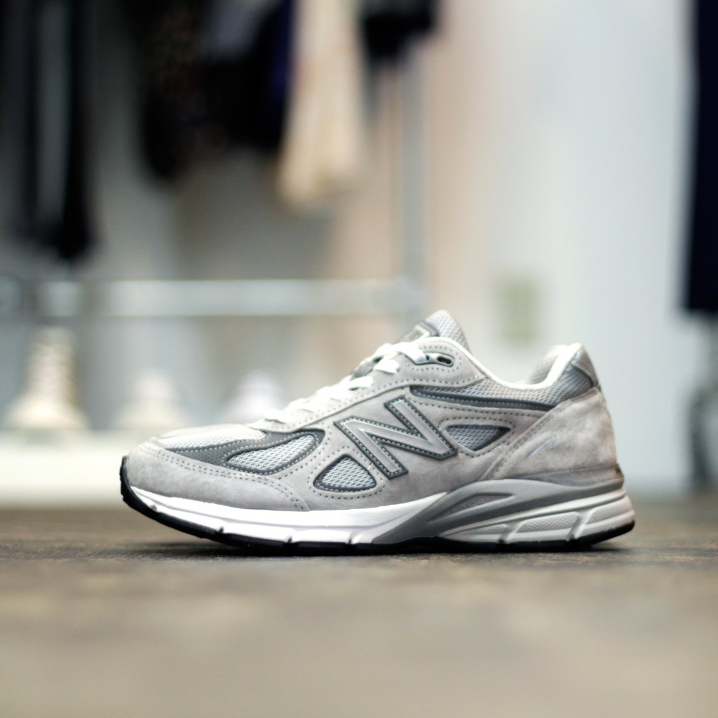 NEW BALANCE W990 V4 "Width-B"