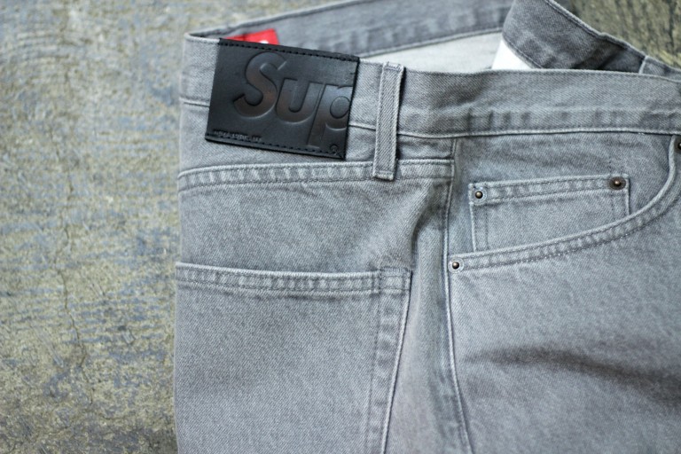 Supreme 2015ss Washed Grey Slim Jeans