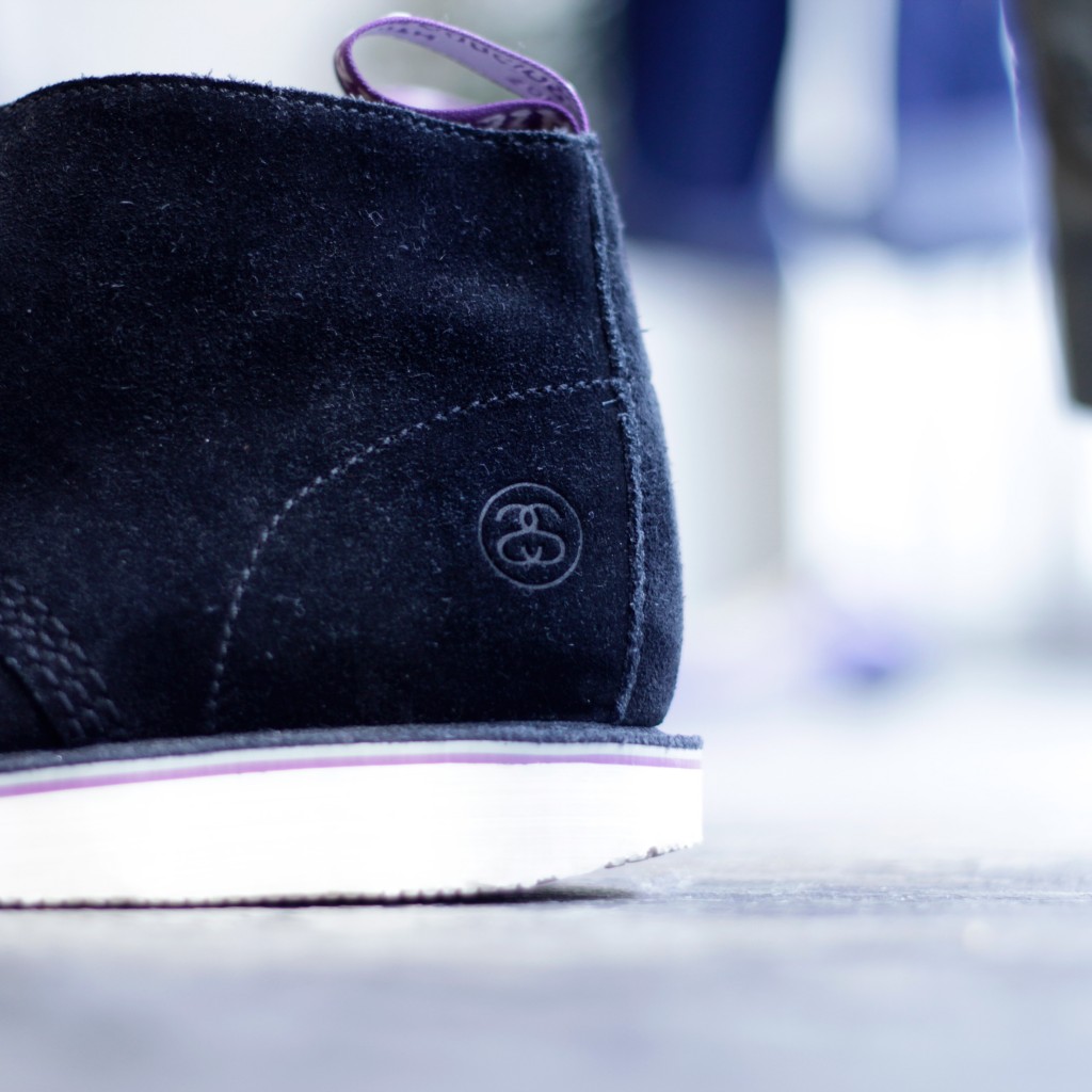 Dr.Marten × STUSSY DELUXE Suede Chukka Boots