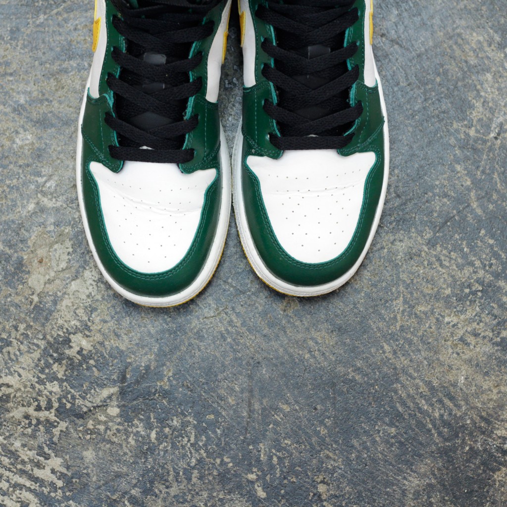 NIKE Air Jordan 1 Mid "SUPERSONICS"