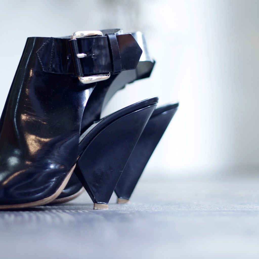 Chloé Belted Patent Leather Shoes