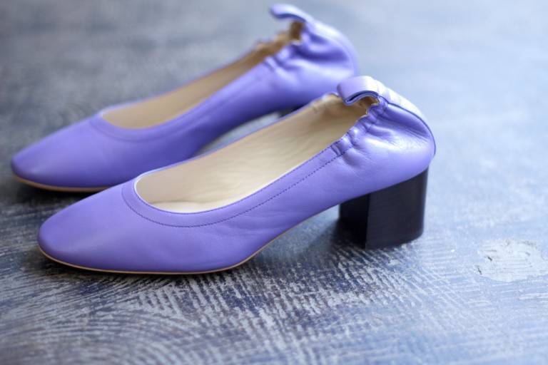 EVERLANE Block Heel Plane Pumps