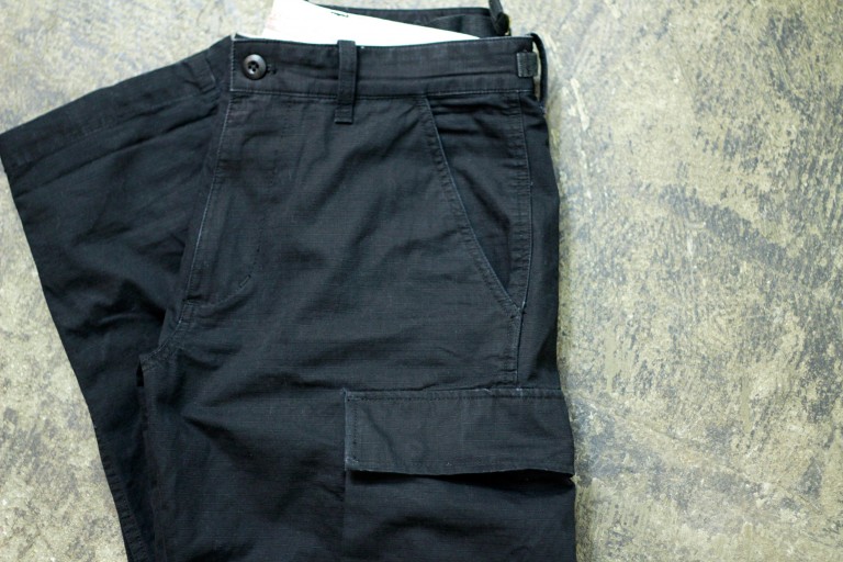 WALLACE & BARNES Rip-Stop Cargo Pants