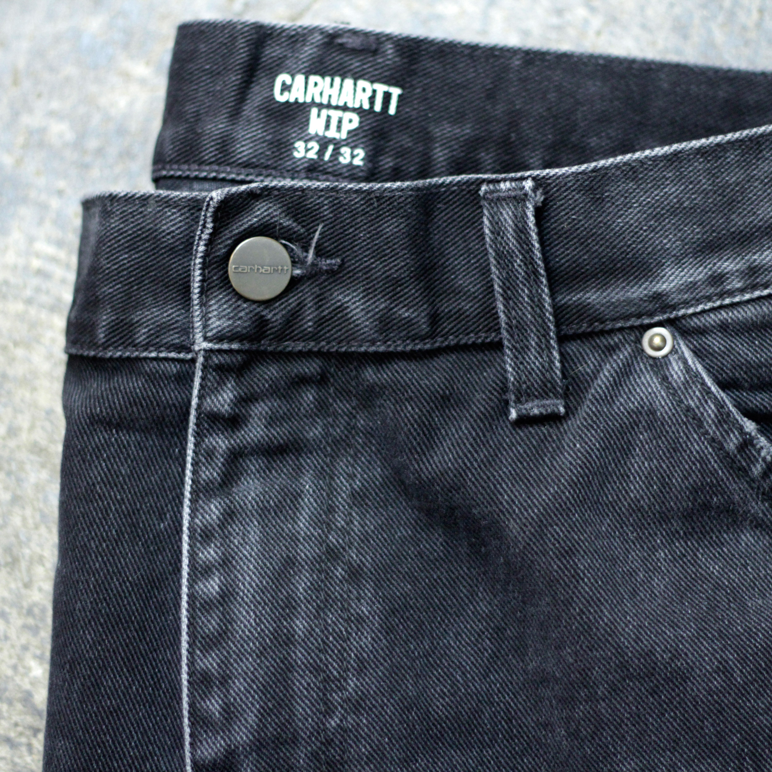 Carhartt×passport ワークパンツ