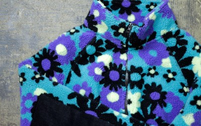 URBAN OUTFITTERS ‘Flower’ Fleece Pullover