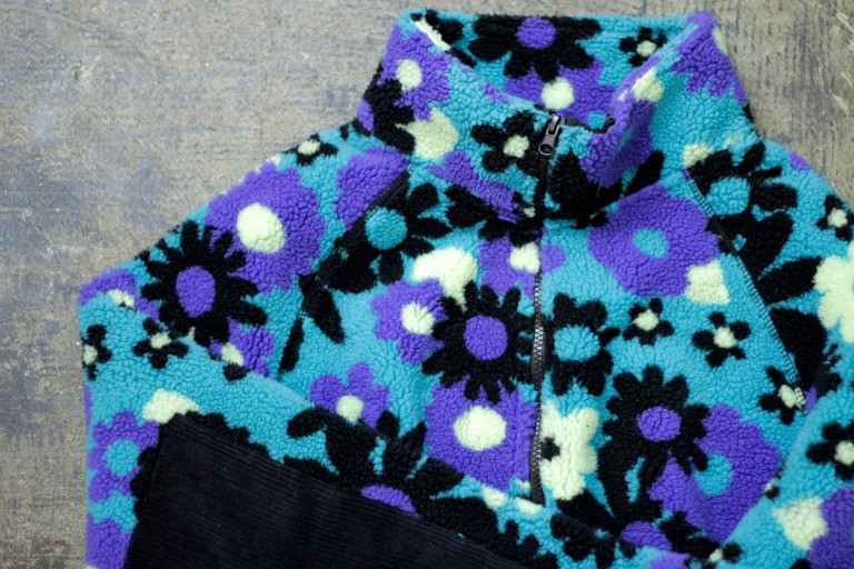 URBAN OUTFITTERS ‘Flower’ Fleece Pullover
