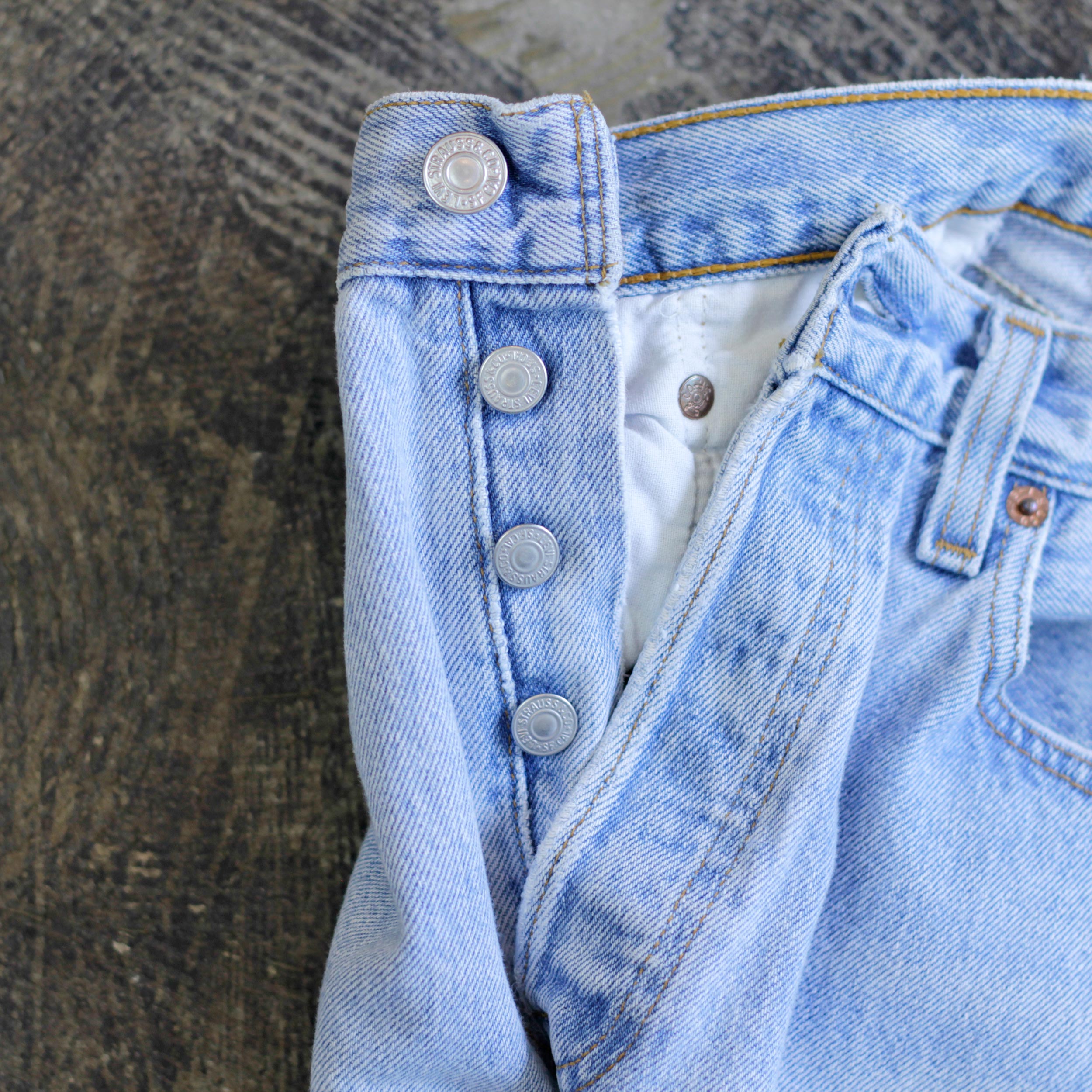 Levi's / Vintage 501 80′s 'Ice Blue Jeans' | NICE des Clothing ...
