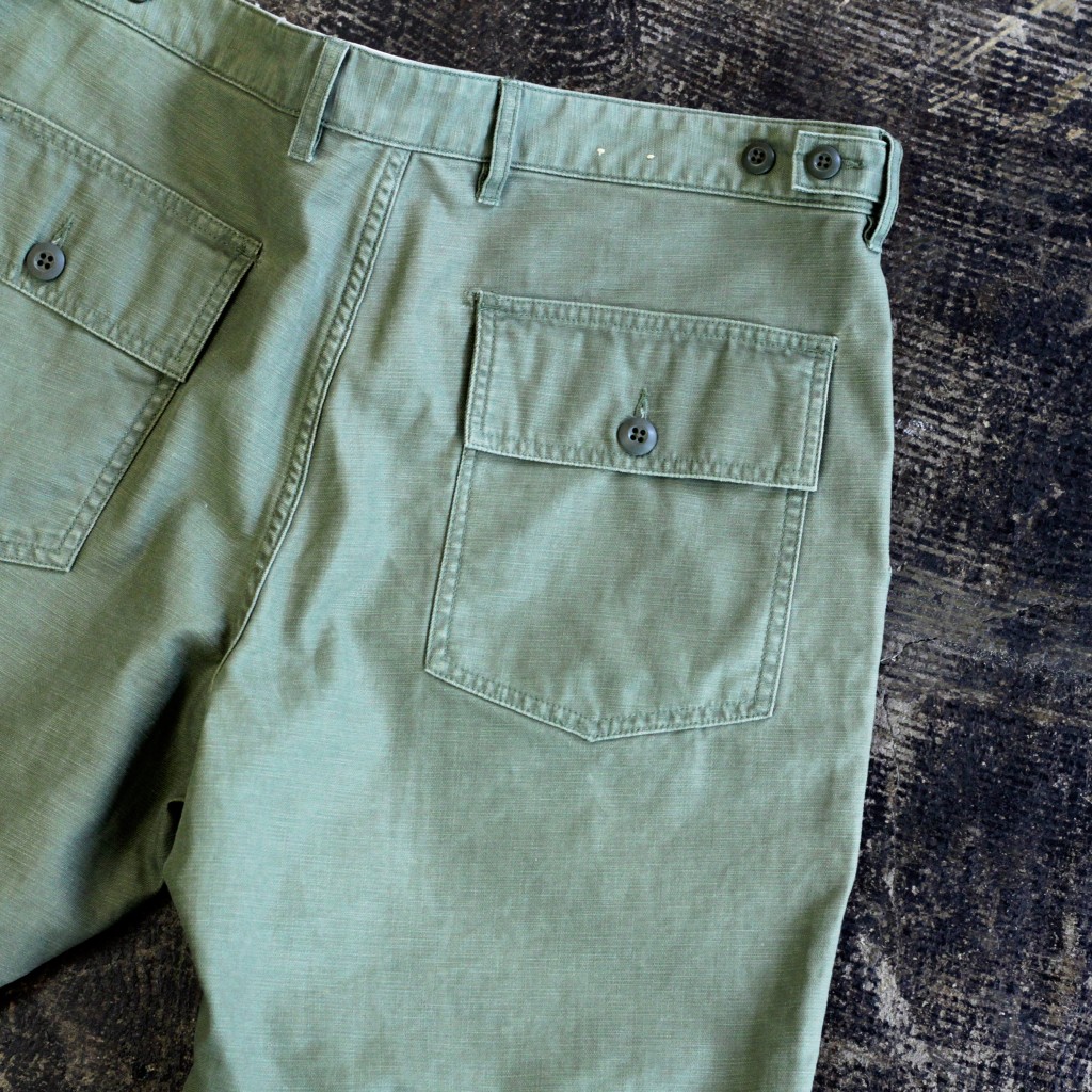 WALLACE & BARNES Utility Shorts