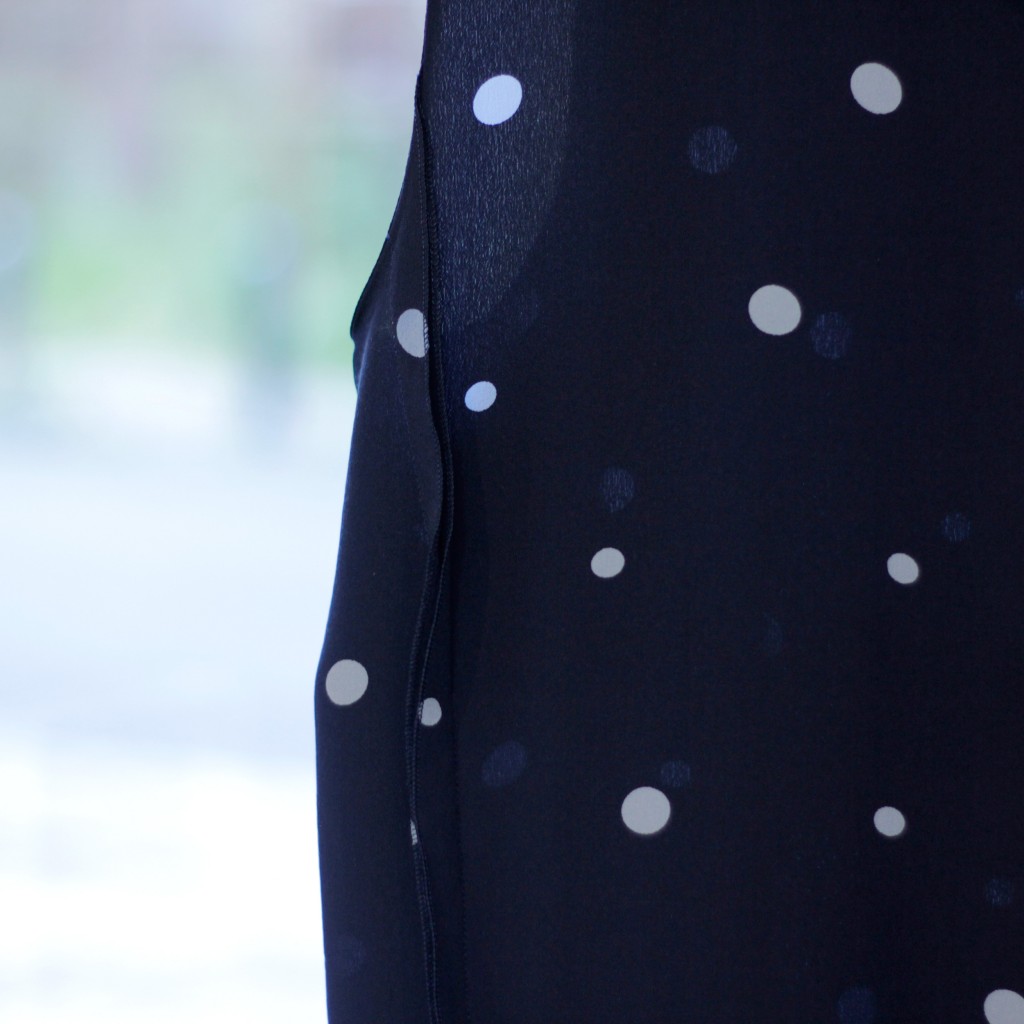 marni_dot_silk_blouse_05