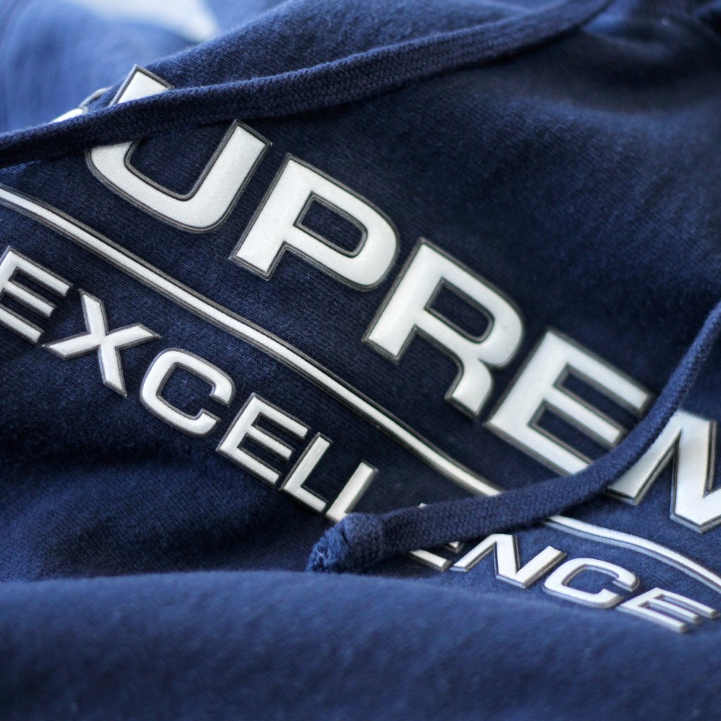 Supreme 2017AW Reflective Excellence Hooded Sweatshirt