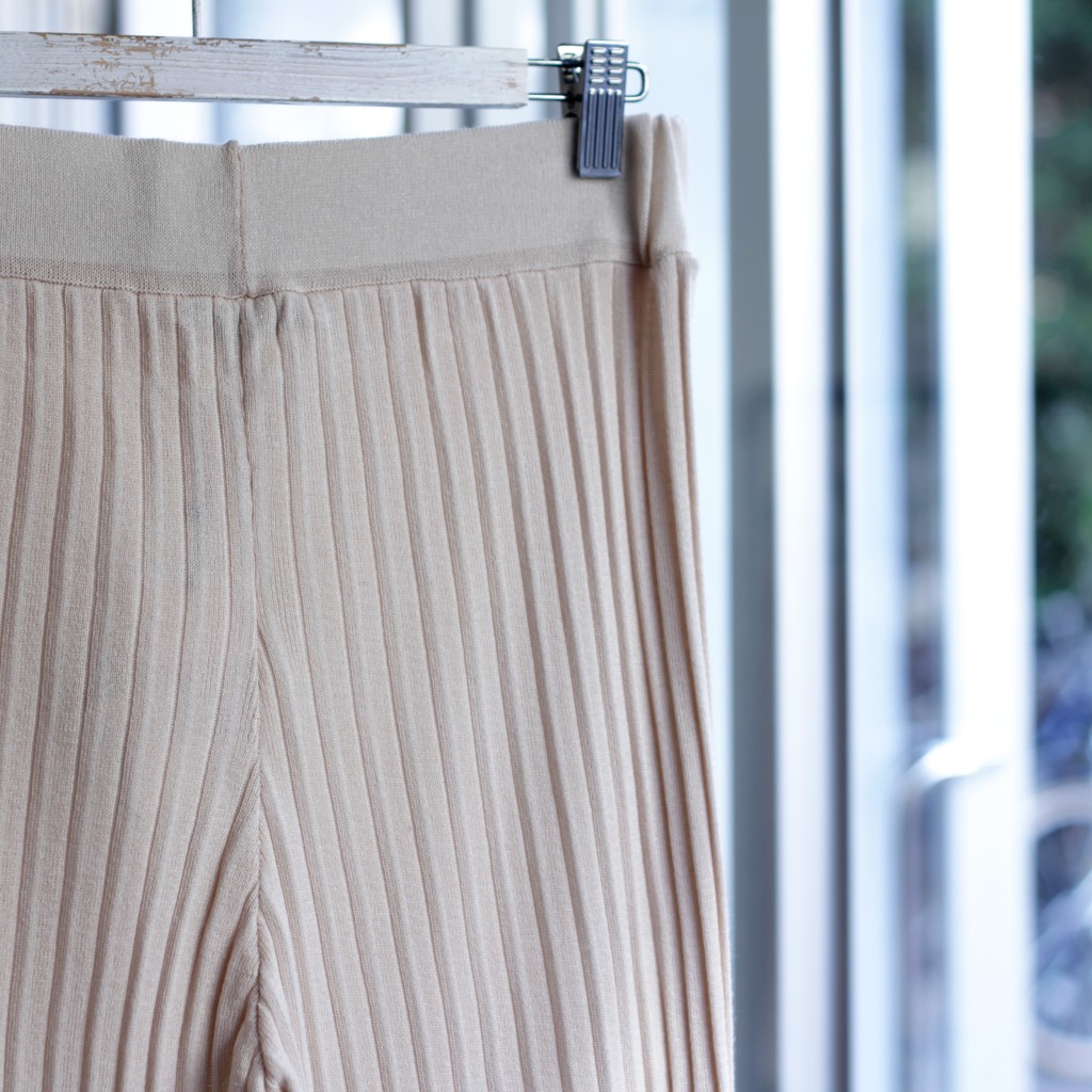 Pleated Rib Pants