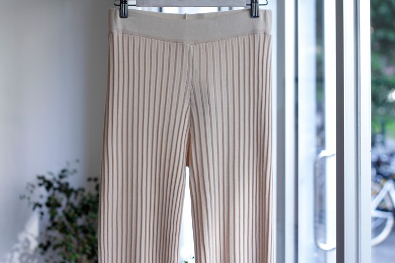 MNG Flare Pleated Pants
