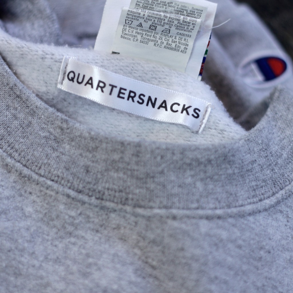 QUARTER SNACKS Double Color Logo Sweat