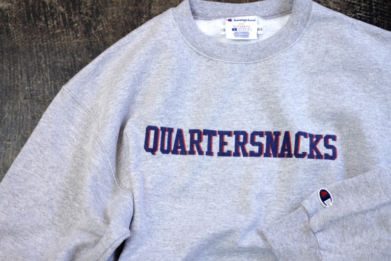 QUARTERSNACKS Double Color Logo Sweat