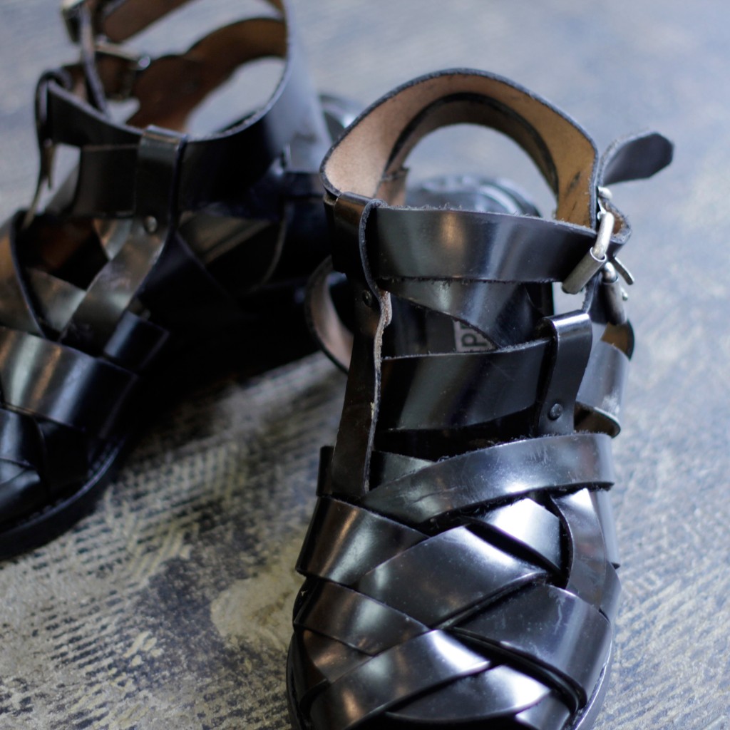 acnestudios_belted_sandal_02