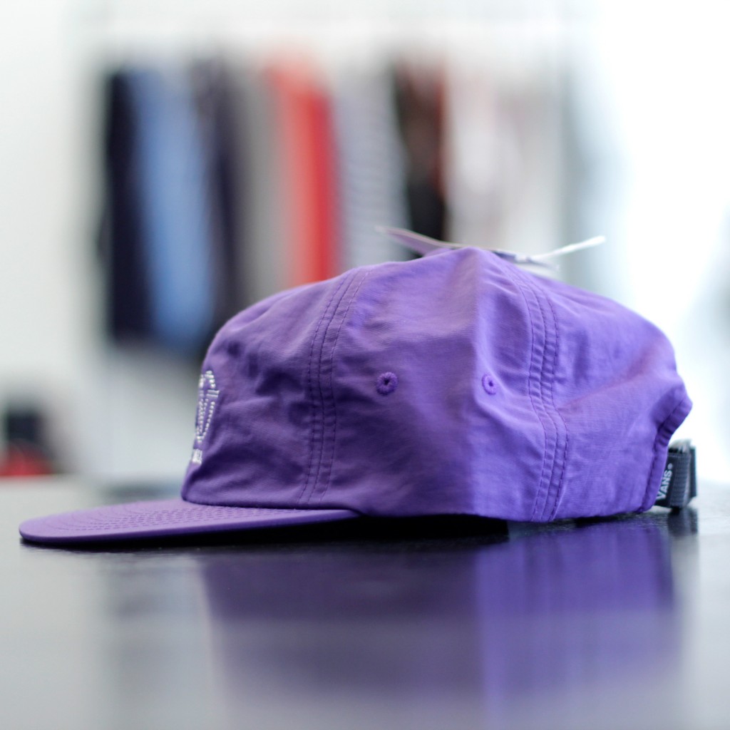 VANS OF THE WALL "V Logo" Nylon Cap