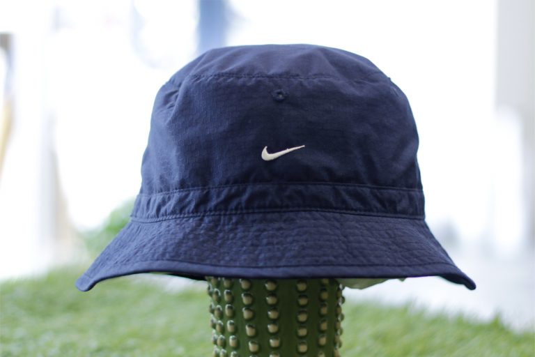 NIKE Vintage Nylon Packable Bucket Hat