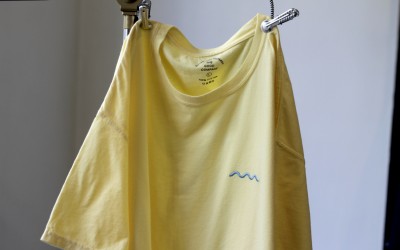 THE GOOD COMPANY Chill Wave Embroidery Logo T-Shirts