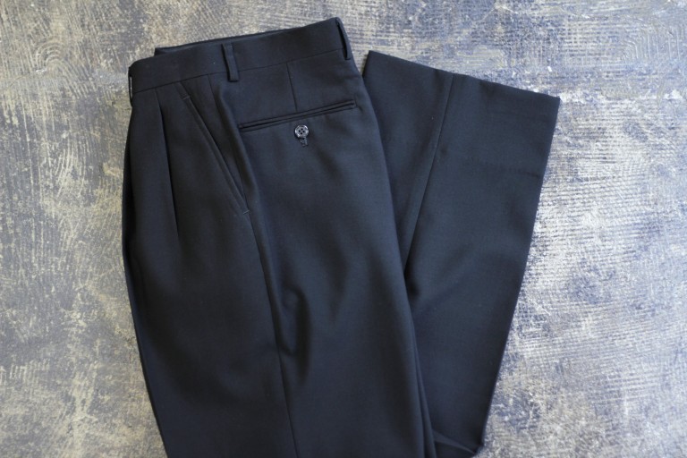 YVES SAINT LAUREN 90’s Center Press Tuck Wool Slacks