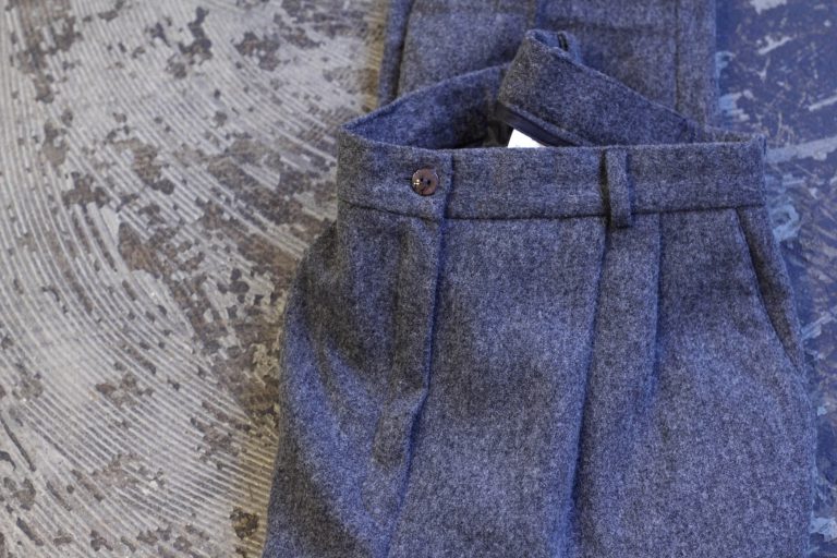 Vintage Hi-Waist Wool Tuck Pants