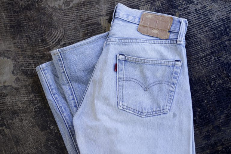 Levi’s Vintage 501 80’s Damage Denim “Red Line”