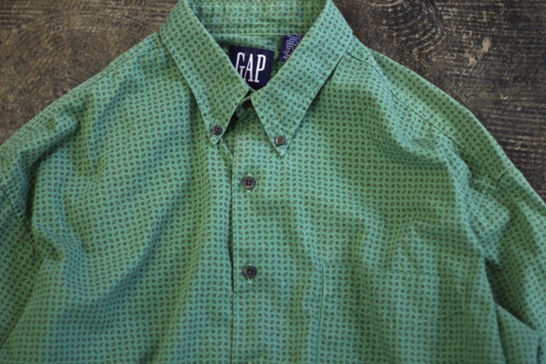 OLD GAP 90’s B.D. Paisley Print Shirt