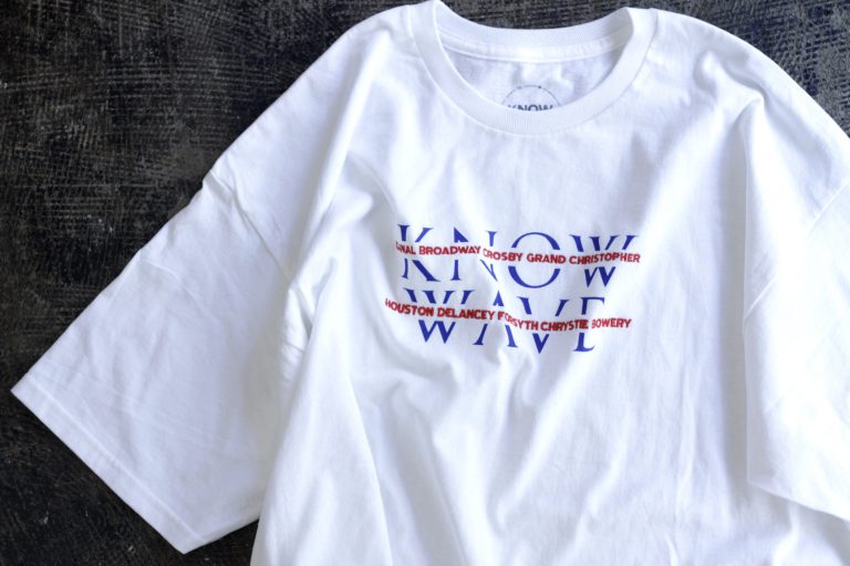 KNOW WAVE Print×Embroidary Logo T-Shirts