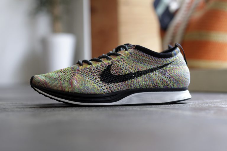 NIKE FLYKNIT RACER “MULTI COLOR”