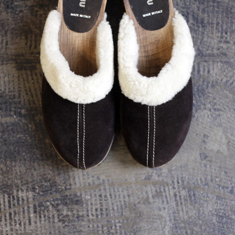 miu miu Suede×Boa Clog Shoes