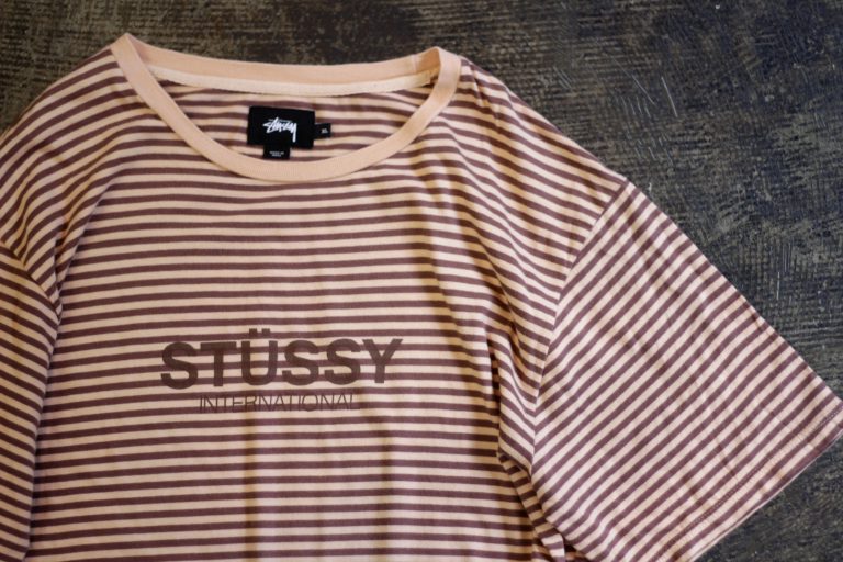 STUSSY Border Logo T-Shirts