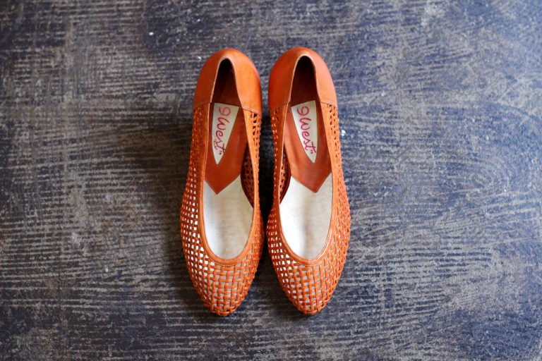 Vintage Woven Mesh Color Pumps