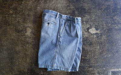 DOCKERS 2Tuck Washed Denim Shorts