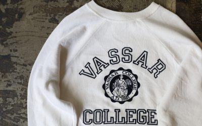 Vintage 70-80s Sweat Flocky Print “Vassar College”