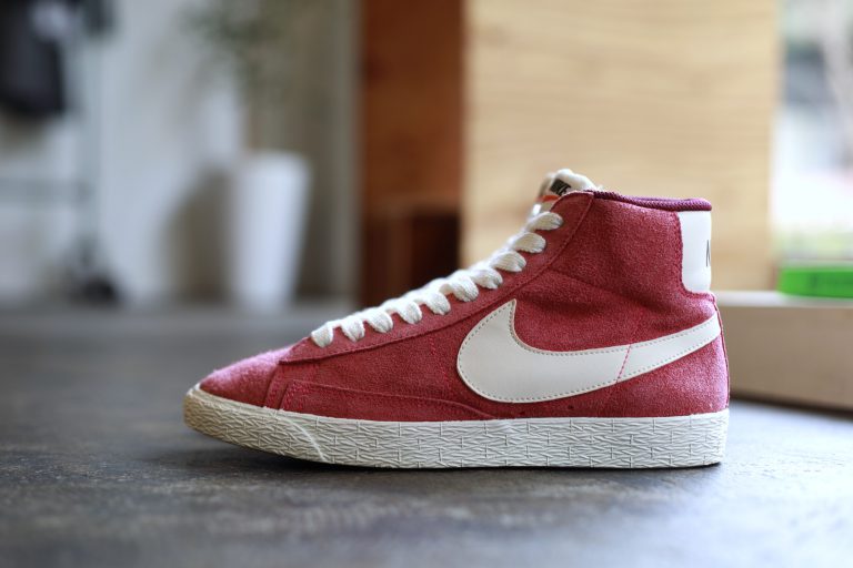 NIKE BLAZER MID SUEDE VNTG