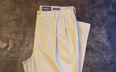Eddie Bauer OLD Two Tuck Baggy Pants
