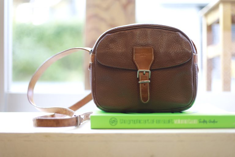 Courrèges OLD Leather Shoulder Bag
