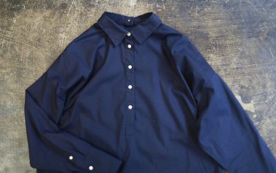 BANANA REPUBLIC Open Back Pullover Shirts