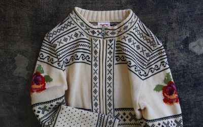 STEFFNER SPORT OLD Nordic×Flower Zip Up Sweater