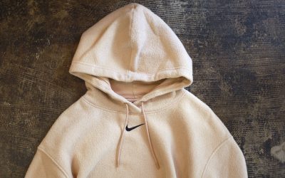 NIKE SPORTWEAR Embroidered Center Swoosh  Hoodie