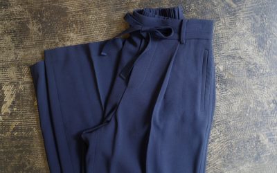 VINCE Tuck Easy Pants