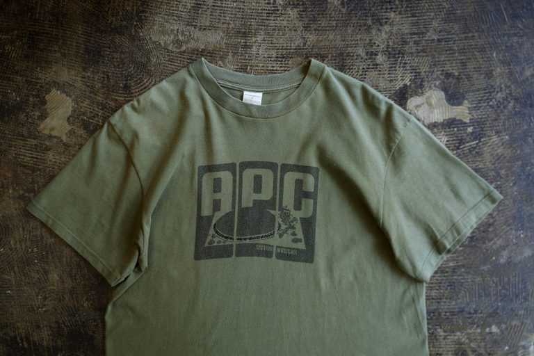 A.P.C. SECTION MUSICALE Old 1990s Turntable T-Shirts