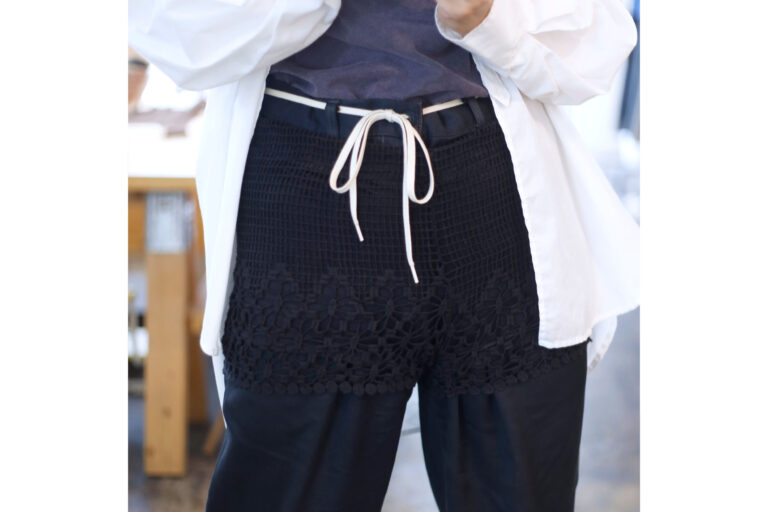 Lace Crochet Short Pants