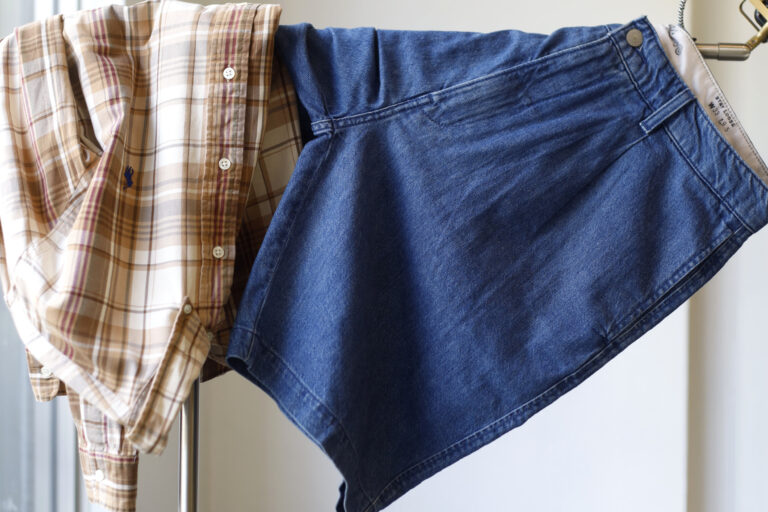 LEVI’S Tuck Denim Trousers Shorts