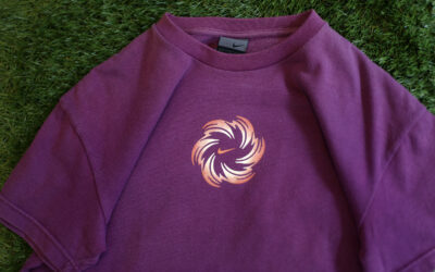 NIKE Old Swoosh Print T-Shirts